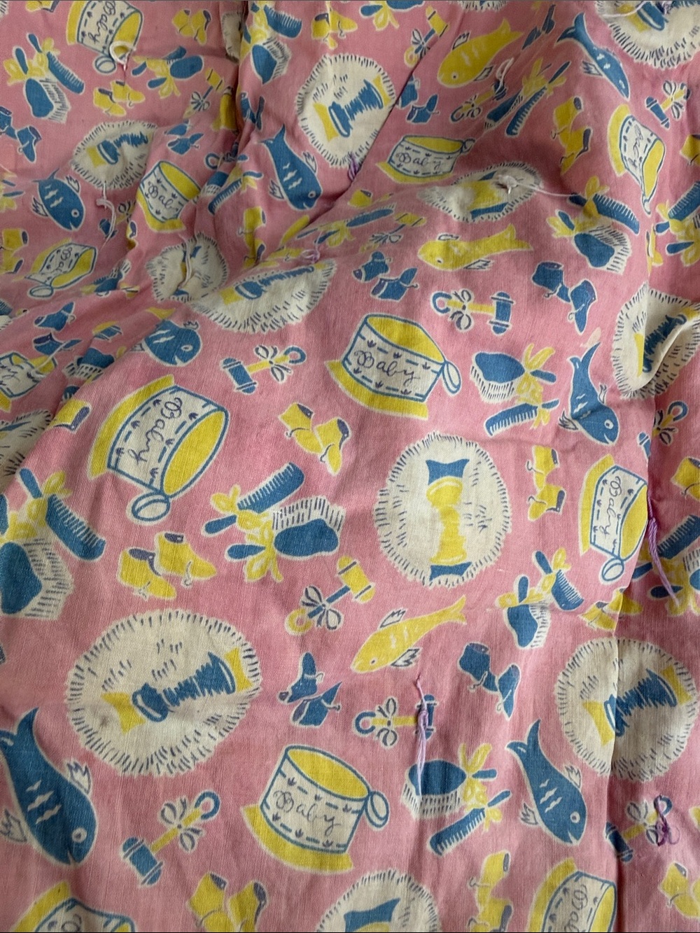 Vintage 1940s 50s Cutter Blanket 62x36 Novelty Sewing Print Cotton Pink Fabric